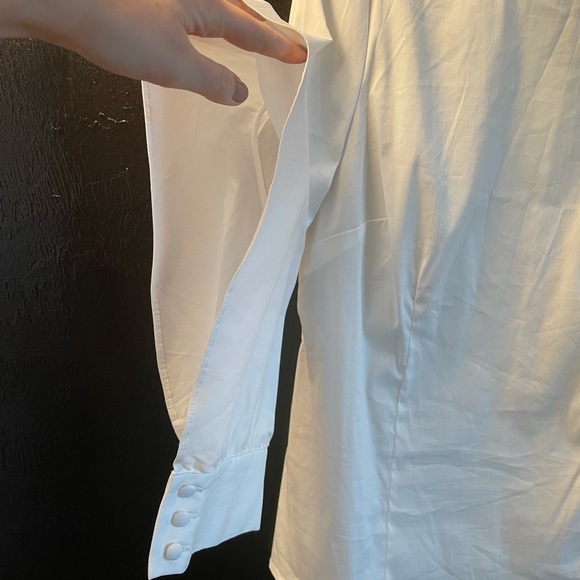 WHITE BLOUSE WITH DRAPED OPEN ARM SLEEVE WITH ELEGANT BUTTON CLOSURE - Picture 8 of 9